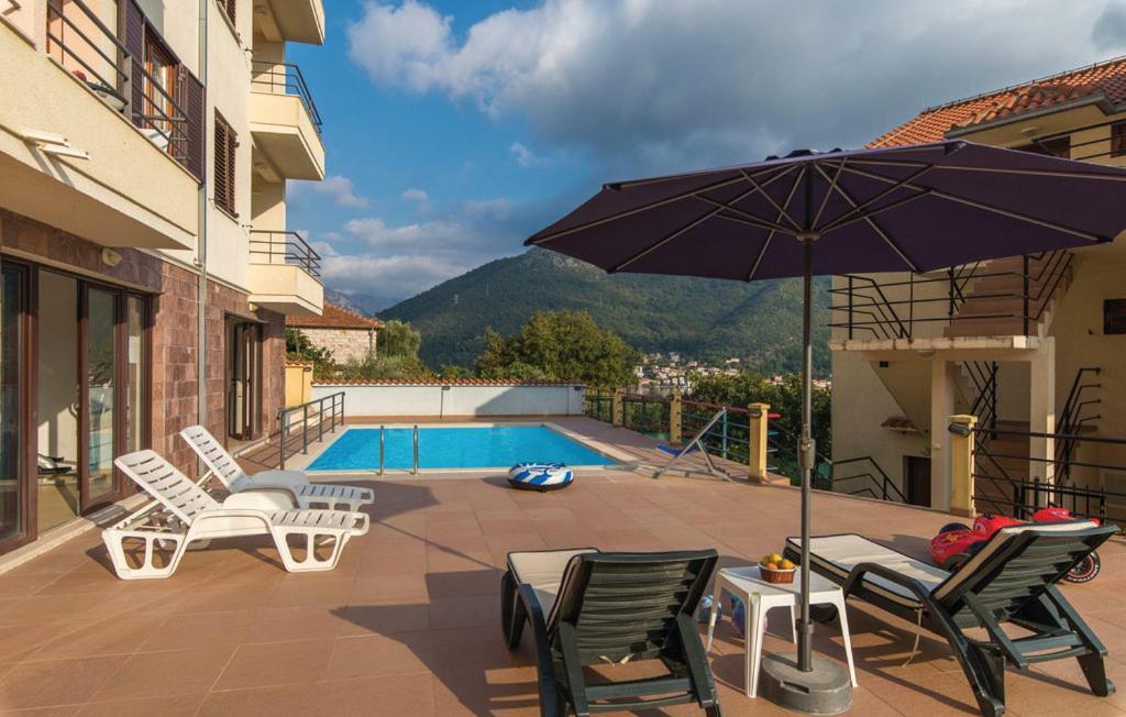 Port Adria Apartments Kamenari Extérieur photo