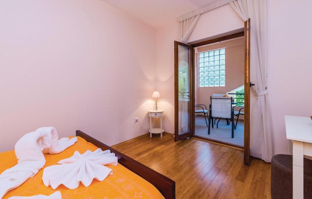 Port Adria Apartments Kamenari Extérieur photo